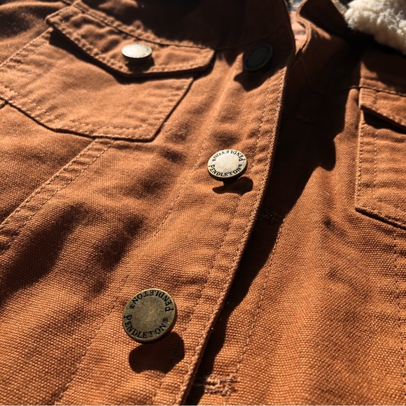 Pendleton Brown Crop Jean Jacket with Sherpa Collar - Picture 5 of 10